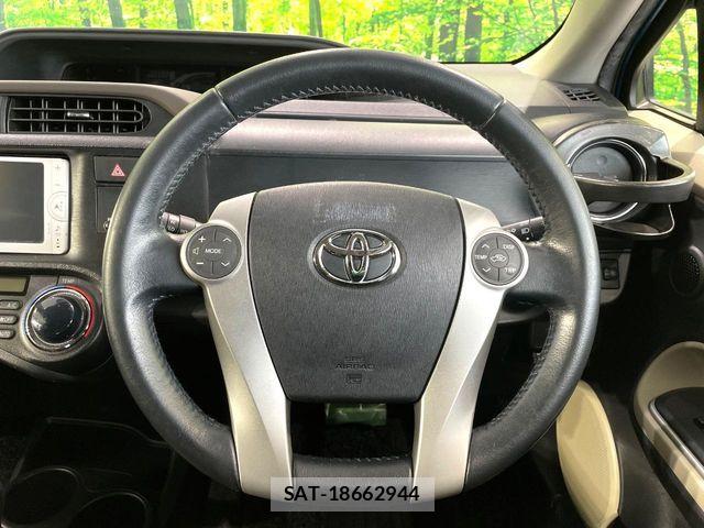 Toyota AQUA 2013-09 7214704-11