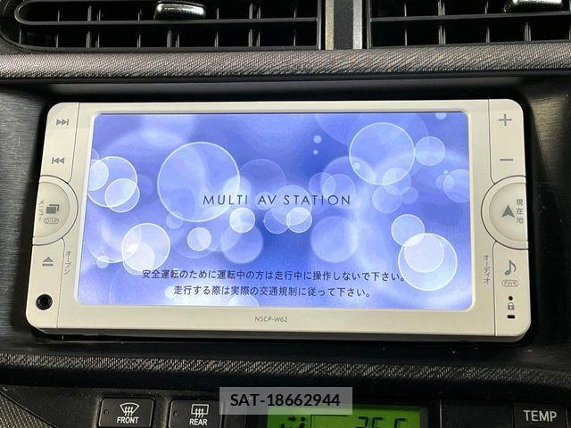 Toyota AQUA 2013-09 7214704-2