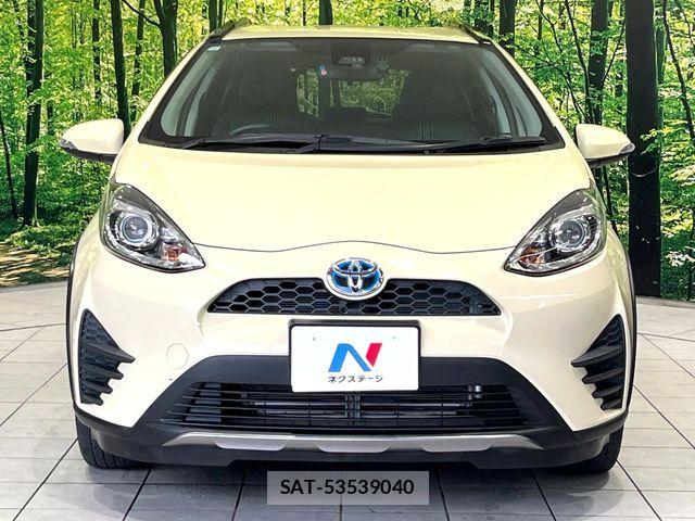 Toyota AQUA 2017-12 7214795-14
