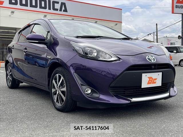 Toyota AQUA 2020-02 7214837-9
