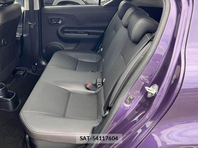 Toyota AQUA 2020-02 7214837-18