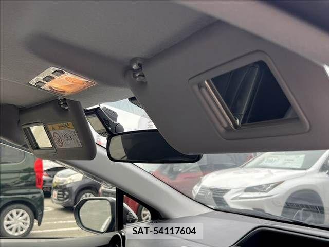 Toyota AQUA 2020-02 7214837-21
