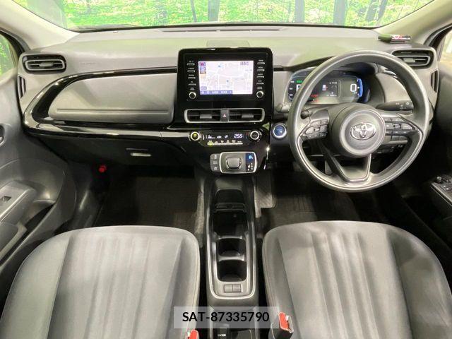 Toyota AQUA 2021-11 7214862-1