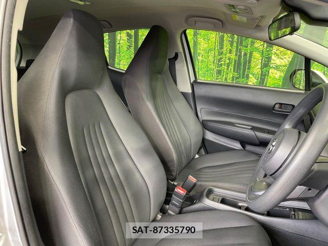 Toyota AQUA 2021-11 7214862-7