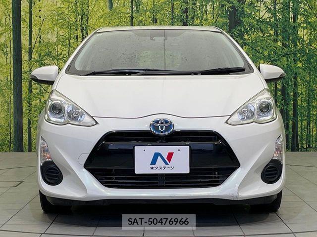 Toyota AQUA 2015-11 7214758-13