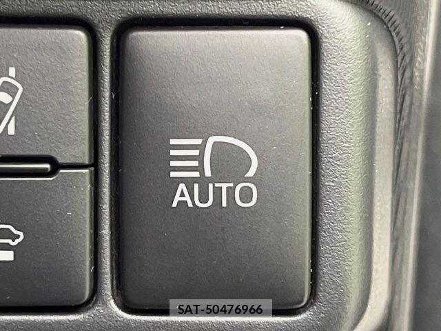 Toyota AQUA 2015-11 7214758-6