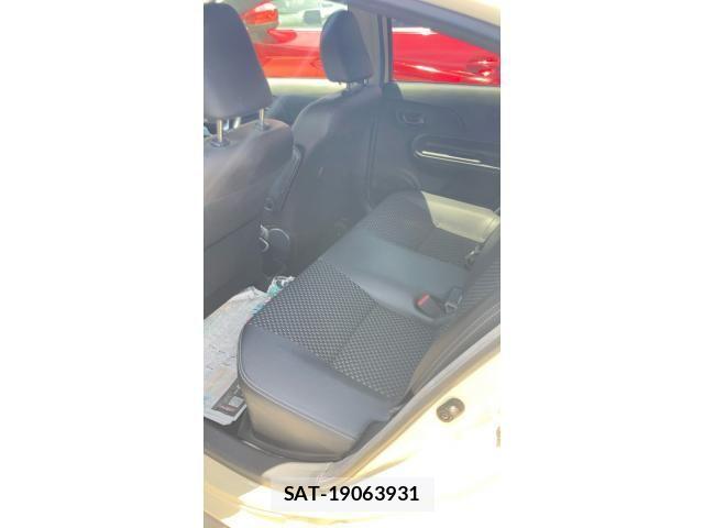 Toyota AQUA 2017-12 7214798-20