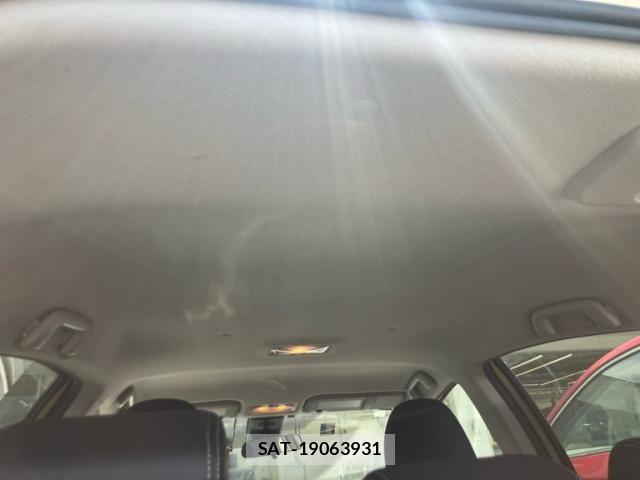 Toyota AQUA 2017-12 7214798-7