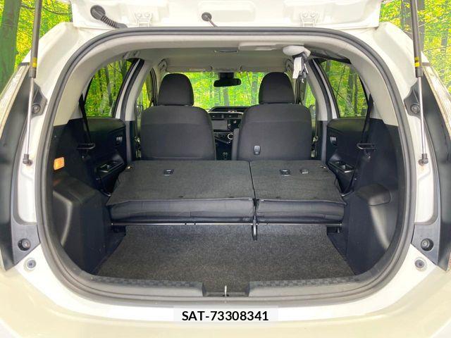 Toyota AQUA 2018-03 7214801-9