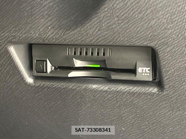 Toyota AQUA 2018-03 7214801-6