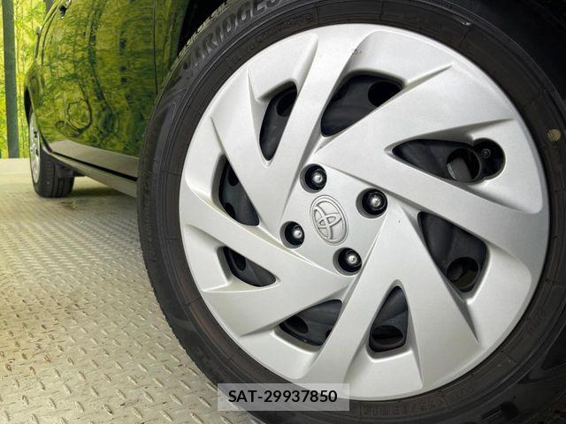 Toyota AQUA 2017-05 7214777-13