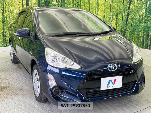 Toyota AQUA 2017-05 7214777-16