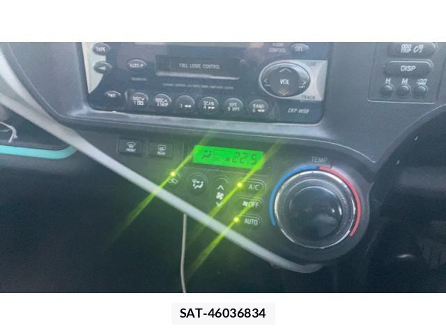 Toyota AQUA 2012-10 7214690-19