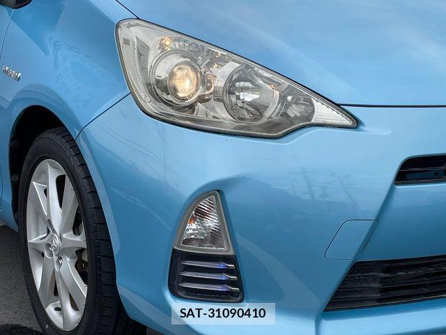 Toyota AQUA 2012-09 7214688-11