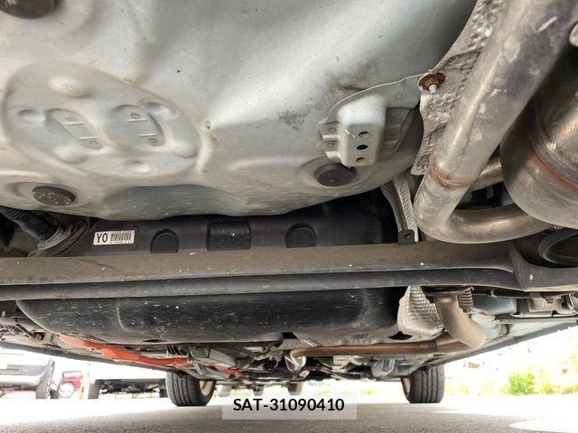 Toyota AQUA 2012-09 7214688-18