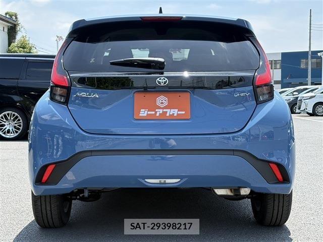Toyota AQUA 2026-03 7214883-8