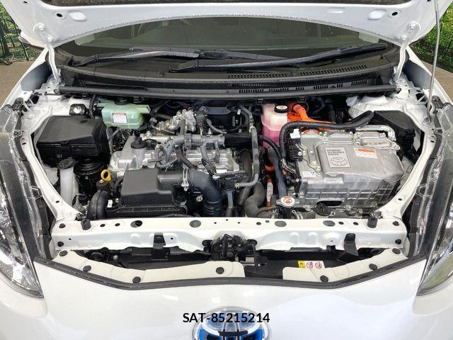 Toyota AQUA 2018-08 7214807-17