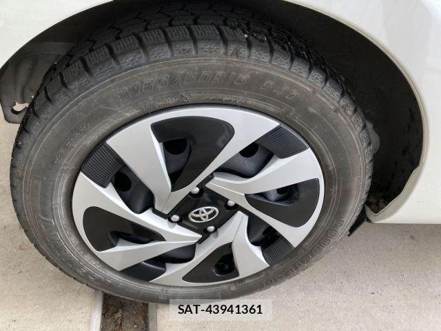 Toyota AQUA 2021-04 7214854-9