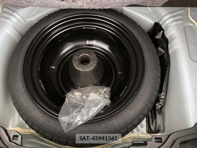 Toyota AQUA 2021-04 7214854-15