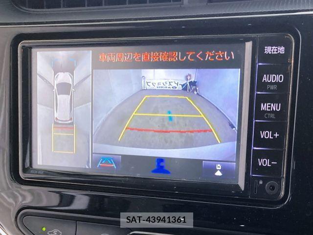 Toyota AQUA 2021-04 7214854-21