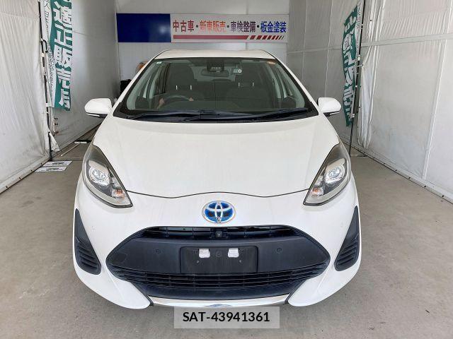 Toyota AQUA 2021-04 7214854-5