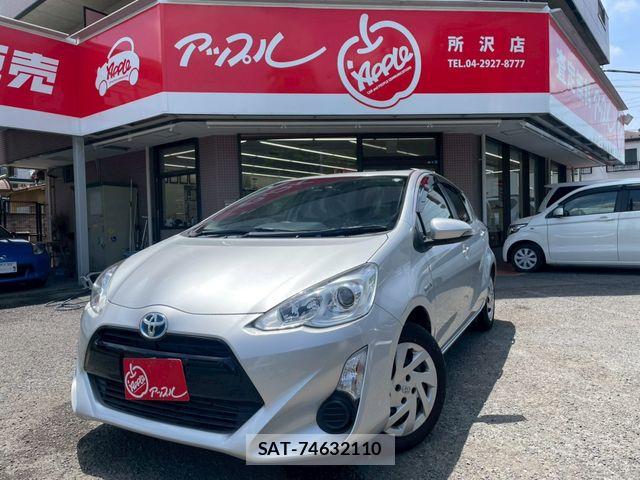 Toyota AQUA 2015-03 7214736-0