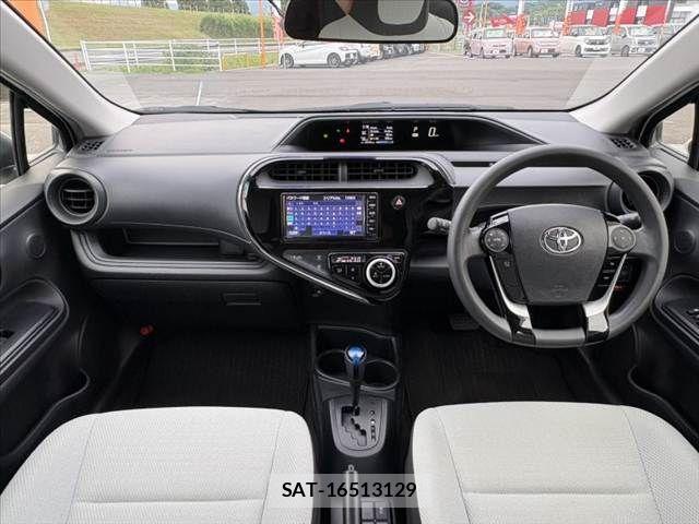 Toyota AQUA 2021-03 7214847-1