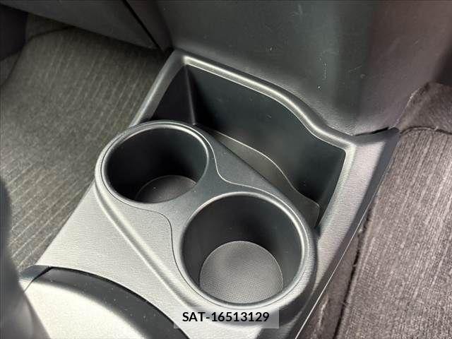 Toyota AQUA 2021-03 7214847-28