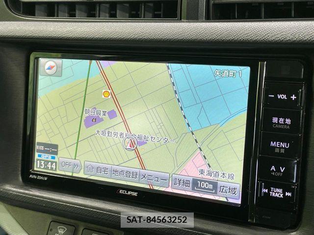 Toyota AQUA 2015-05 7214741-2