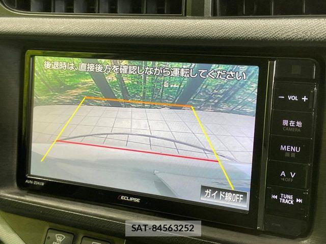 Toyota AQUA 2015-05 7214741-3