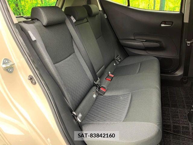 Toyota AQUA 2021-08 7214855-9