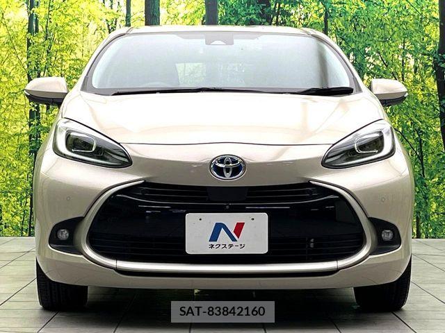 Toyota AQUA 2021-08 7214855-13
