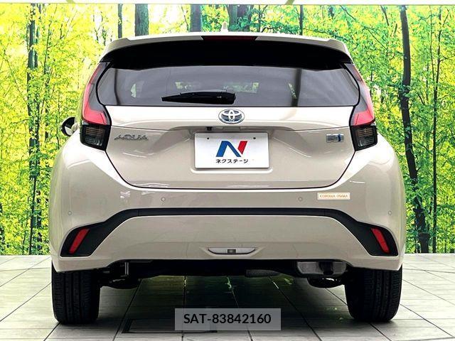 Toyota AQUA 2021-08 7214855-14