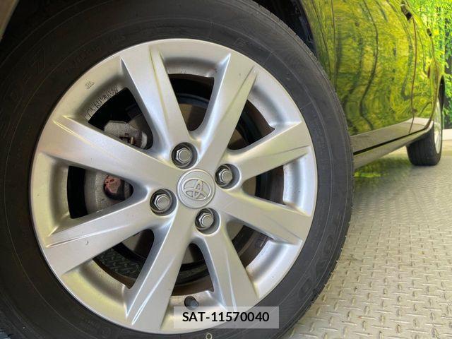 Toyota AQUA 2015-11 7214760-12