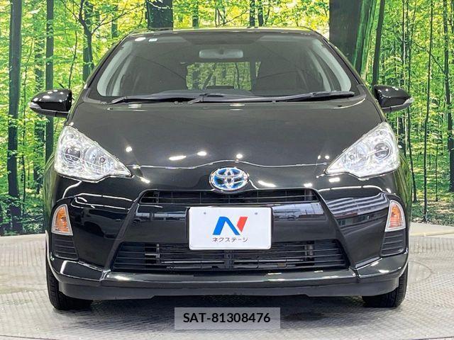 Toyota AQUA 2014-10 7214726-13