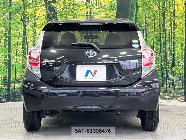 Toyota AQUA 2014-10 7214726-14