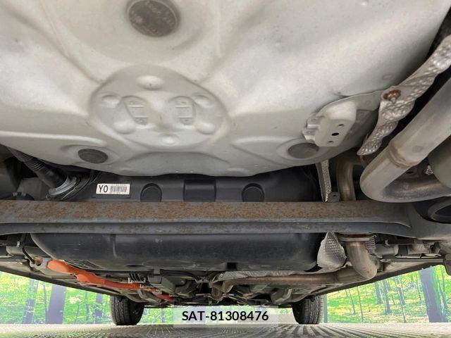 Toyota AQUA 2014-10 7214726-18