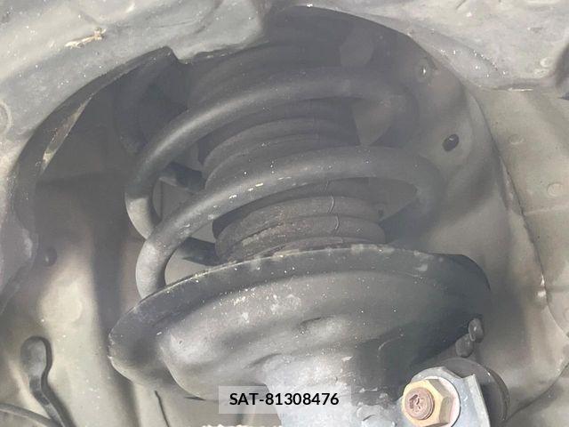 Toyota AQUA 2014-10 7214726-19
