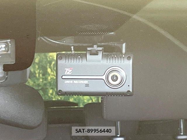 Toyota AQUA 2019-07 7214829-5