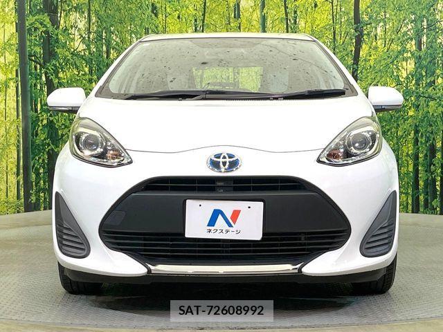 Toyota AQUA 2021-05 7214853-12