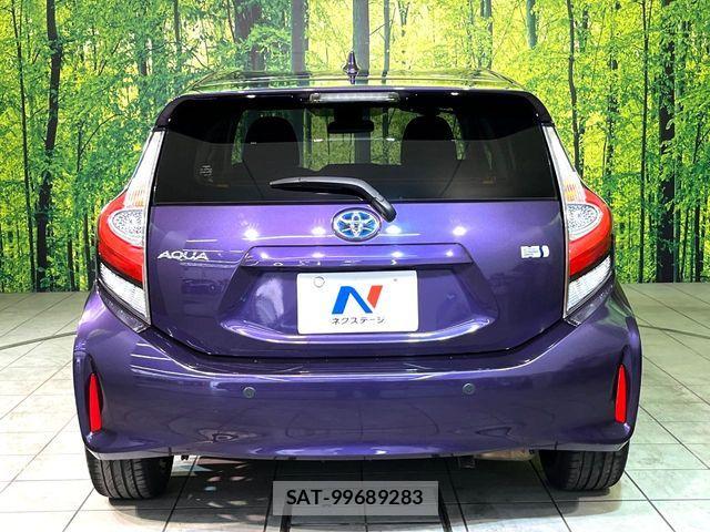 Toyota AQUA 2017-06 7214783-14