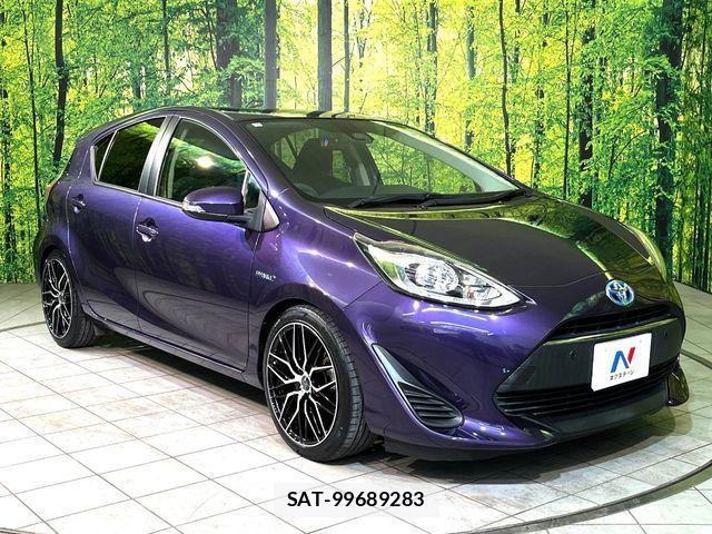 Toyota AQUA 2017-06 7214783-15