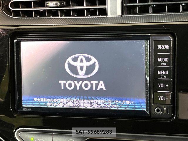 Toyota AQUA 2017-06 7214783-3