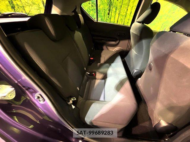 Toyota AQUA 2017-06 7214783-8