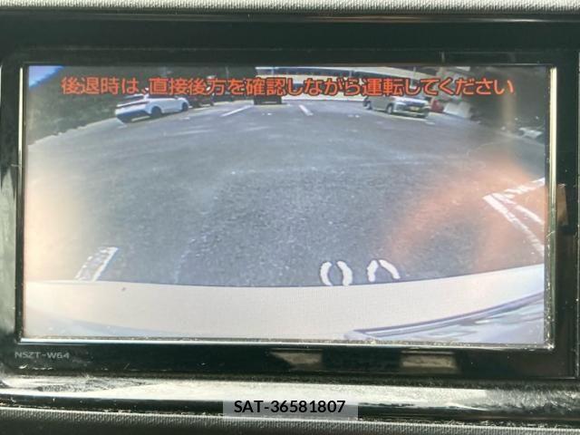 Toyota AQUA 2015-09 7214756-24