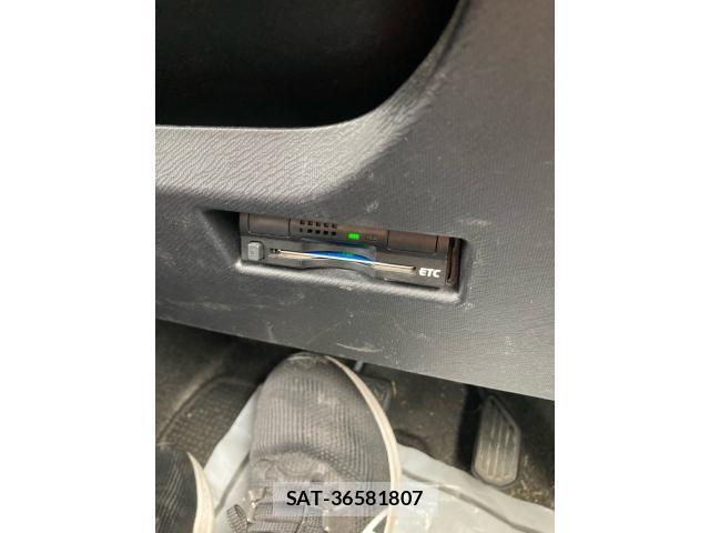 Toyota AQUA 2015-09 7214756-27