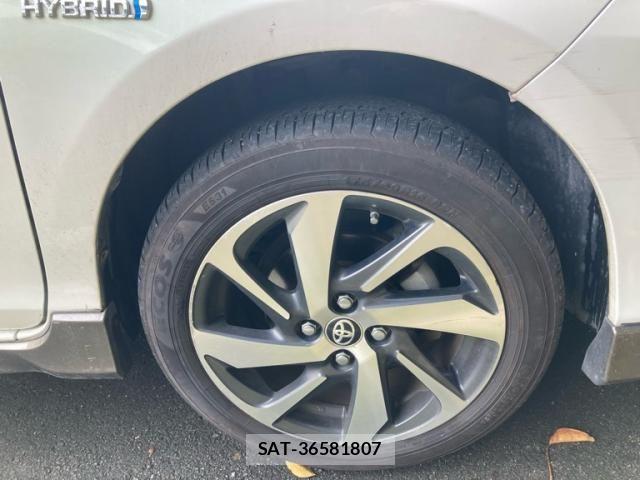 Toyota AQUA 2015-09 7214756-5