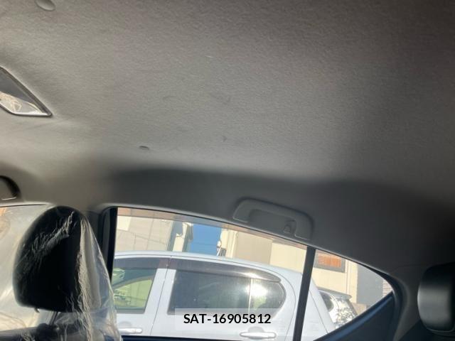 Toyota AQUA 2015-09 7214752-17