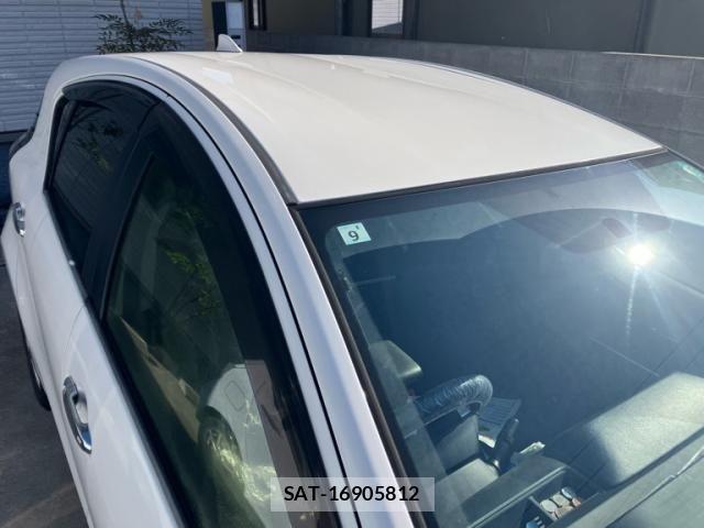 Toyota AQUA 2015-09 7214752-3