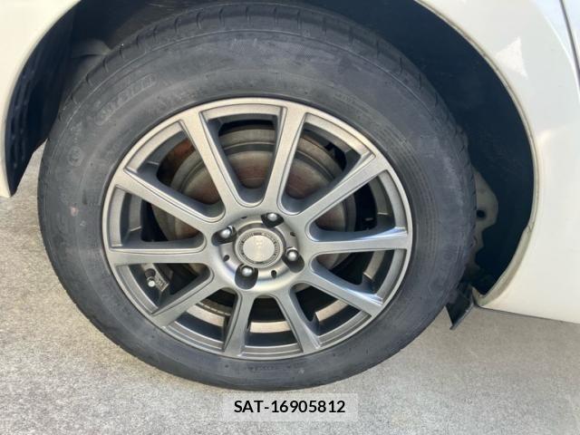 Toyota AQUA 2015-09 7214752-6